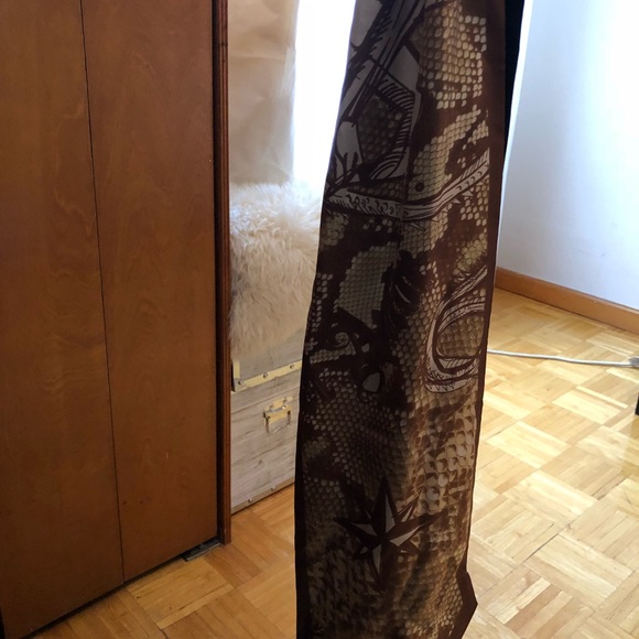 NWT 100% Auth Givenchy Paris Silk Scarf - Picture 5 of 5